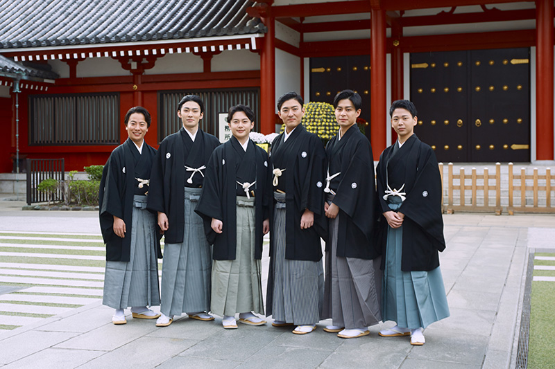 中村鶴松さん、市川染五郎さん、中村莟玉さん、中村橋之助さん、市川男寅さん、尾上左近さん
