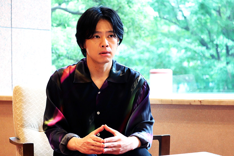 中川晃教さん