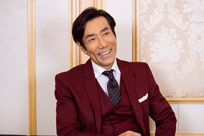 岸谷五朗さん