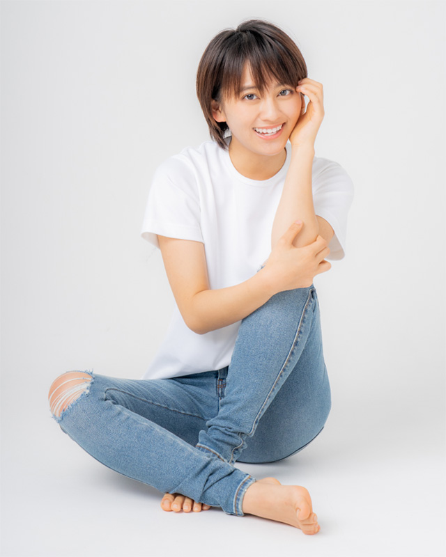 岡田結実 脚 