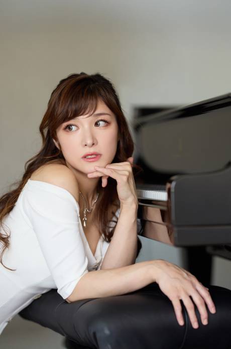 ���ؗ���q