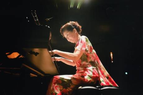 �k����q�s�A�m���T�C�^��