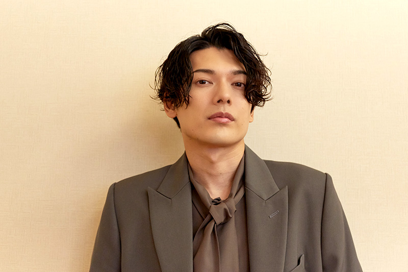 崎山つばささん