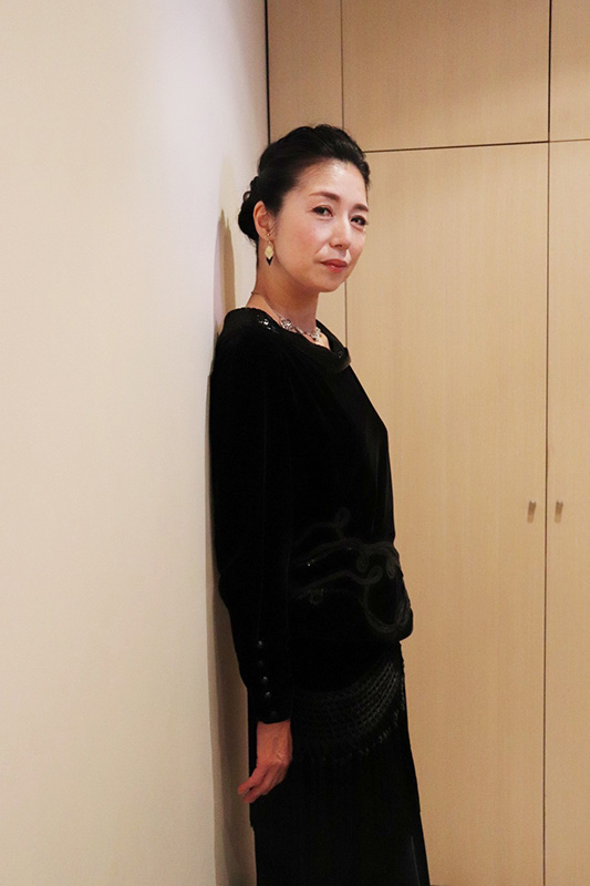 高橋ひとみさん