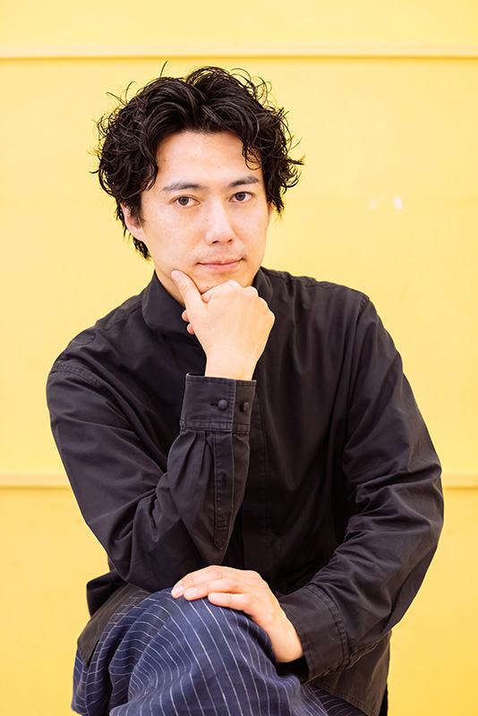 演出家・藤田俊太郎さん
