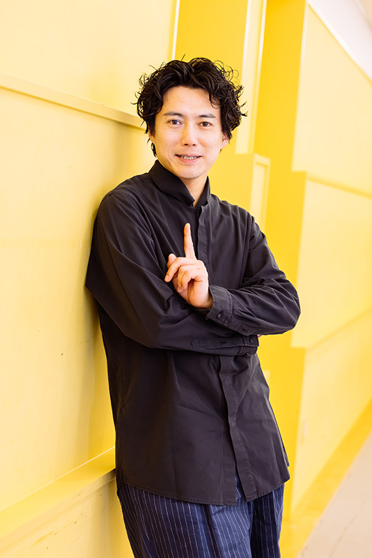 藤田俊太郎さん