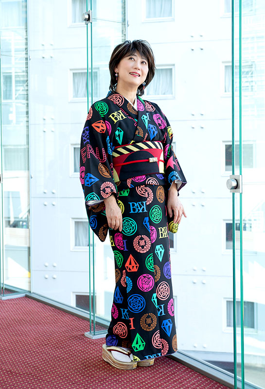 水谷千重子さん