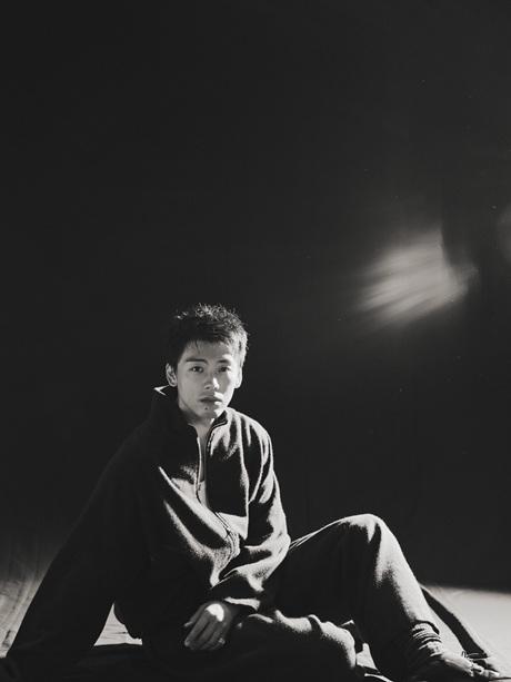 『奇跡を呼ぶ男』 チケット情報