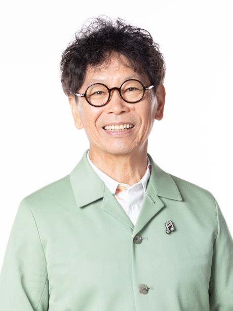 삱
