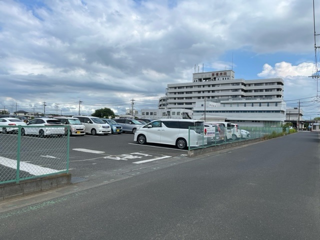 栗橋ナーシングホーム翔裕園職員駐車場