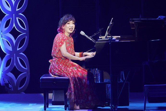 ～清水ミチコ 40th BEST～「SHOW MUST GOING MY WAY」